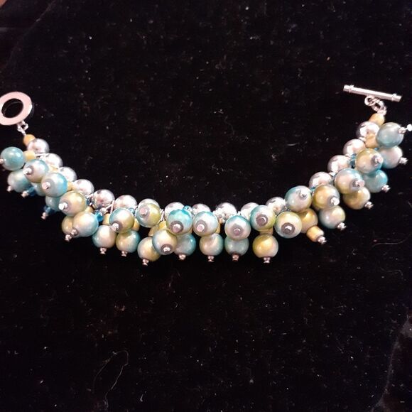 7.5" HANDBEADED METALLIC RESIN BEADING - Picture 1 of 5